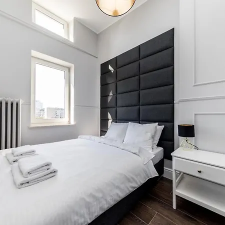 Apartament One By Your Freedom Warschau Exterior foto