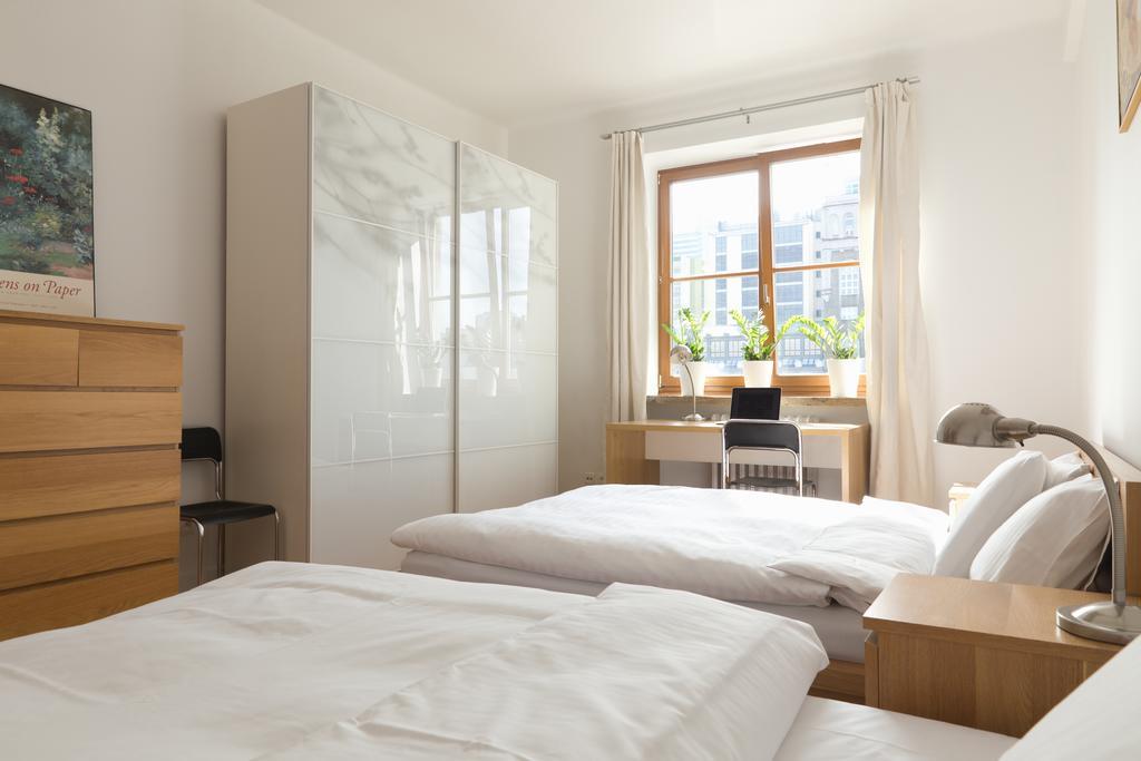 One By Your Freedom Apartment
